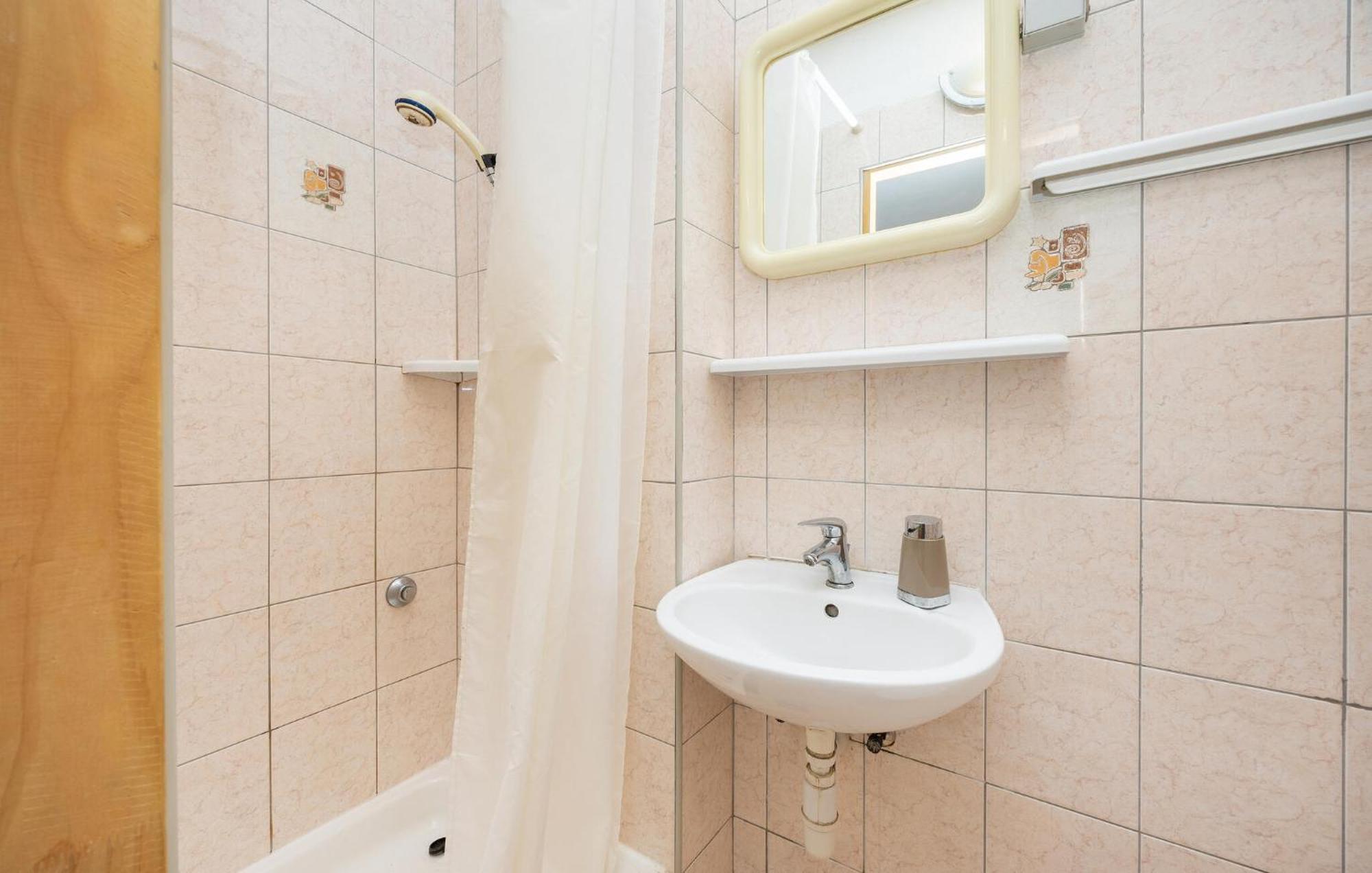 3 Bedroom Gorgeous Apartment In Trogir Dış mekan fotoğraf